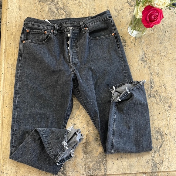 Levi's Pants - Levi’s capris